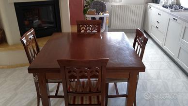 Tavolo da cucina in legno apribile + 4 sedie