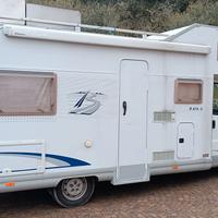 Camper Burstner mansardato
