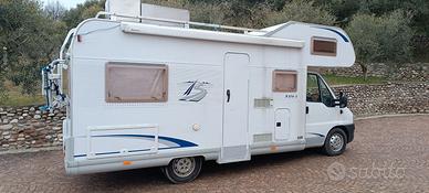 Camper Burstner mansardato