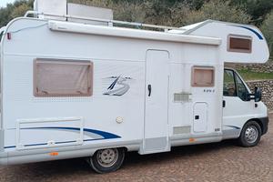 Camper Burstner mansardato