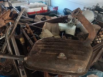 tantissimi ricambi lambretta j50 