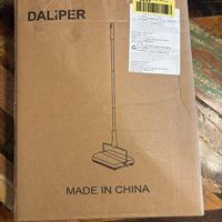 Spazzatrice meccanica manuale