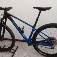 MTB Giant XTC Advanced 29 (2024) – Carbonio Tg M