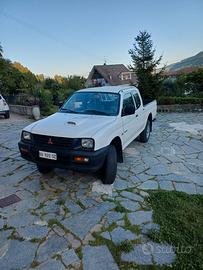 Mitsubishi L200 1999