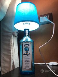 Lampada con bottiglia Bombay Sapphire – stile mode