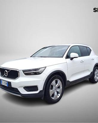 VOLVO XC40 D3 Momentum