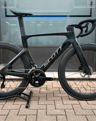 SCOTT FOIL RC 20 - SHIMANO 105 Di2
