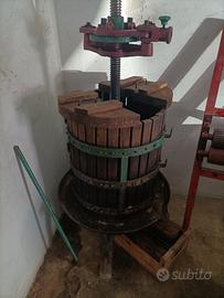 Torchio + pressatrice per uva