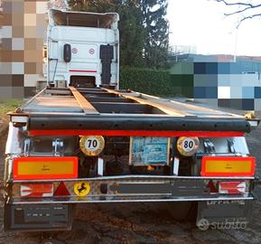 Semirimorchio portacontainer cardi