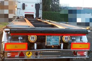 Semirimorchio portacontainer cardi