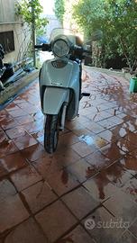 ricambi Aprilia scarabeo 150 200 250