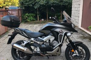 Honda crossrunner 800