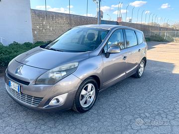 Renault Scenic 1.5 dCi Luxe–2011 –7 Posti  euro 5
