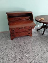 Mobile da ingresso con ribalta in stile