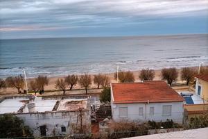 Appartamento fronte mare