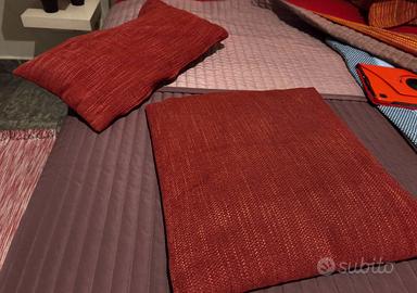 Cuscini da divano in diversa forma