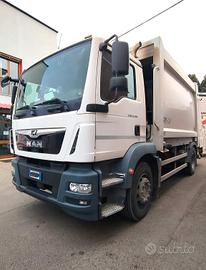 MAN 250 CV COMPATTATORE DUE ASSI