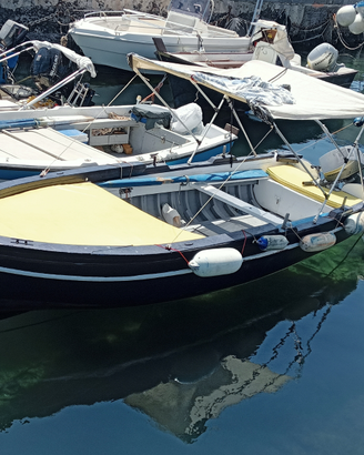 Barca lancia