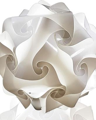Lampada di design stile moderno da tavolo o terra