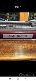 modello nave MSC Musica metallo con base in legno 