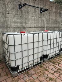2 cisterne IBC 1000 litri pulite condizioni perfet