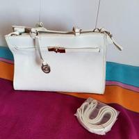 Borsa bianca Carpisa