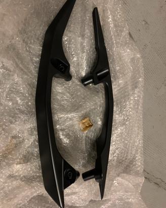 Maniglie laterali Kymco AK 550 nere