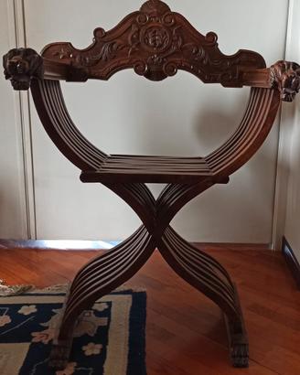 Sedia Savonarola in legno