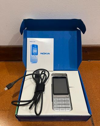 Nokia C3 con scatola originale e accessori