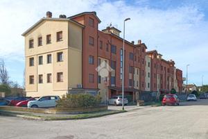 2 LOCALI A MOLINELLA