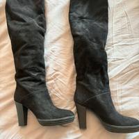 Stivale alto Hogan scamosciato nero