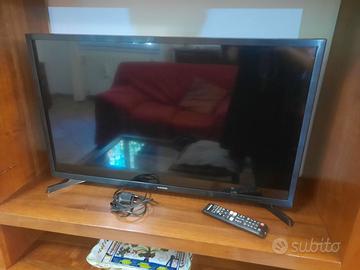 tv samsung 28"