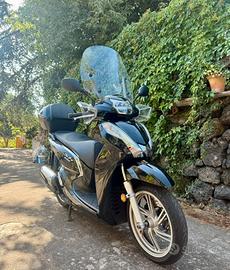 Sh 300