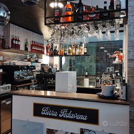 Attività bar (compreso tutte le attrezzature)