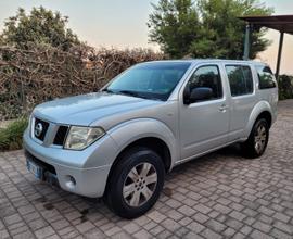 NISSAN Pathfinder 2006