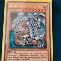 carta da gioco Yu-gi-oh! Drago Bianco Occhi Blu 