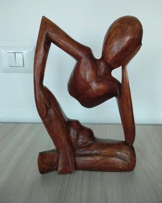 il pensatore statuina in legno