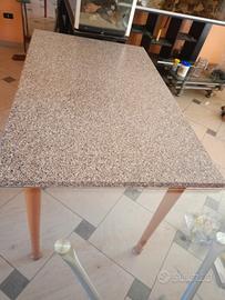 Tavolo  130×80 cm – effetto granito