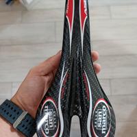 Sella Aspide nuova 123 gr selle italia