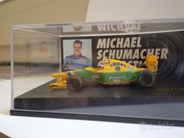 MODEL ART Michael Schumacher 1:87