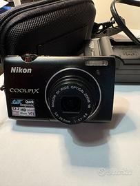 Fotocamera Nikon Coolpix S5100 e accessori