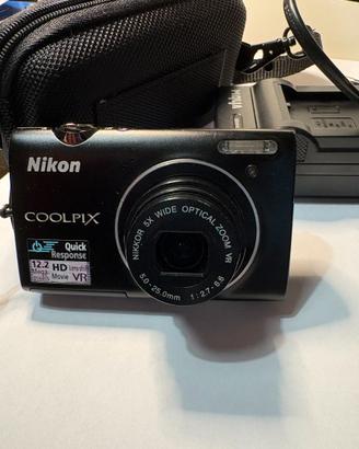 Fotocamera Nikon Coolpix S5100 e accessori