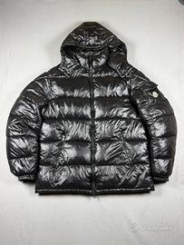 Moncler Jacket size L bomber original luxury