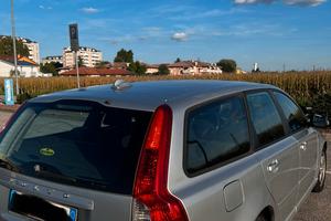 volvo v 50 d2 polar