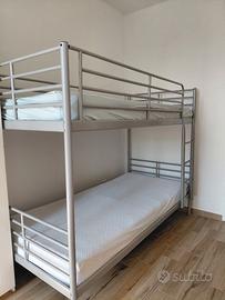 Letto a castello. 