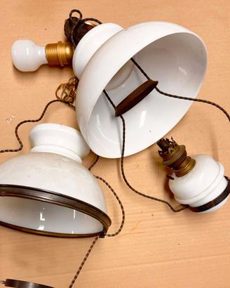 Coppia lampadari vintage, uno manca la base