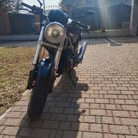 ducati Monster dark 620 i.e.