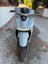 SH 125 ABS 2024 grigio finanza