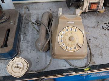 Telefono antico