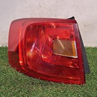 STOP FANALE POSTERIORE SINISTRO VOLKSWAGEN Jetta S